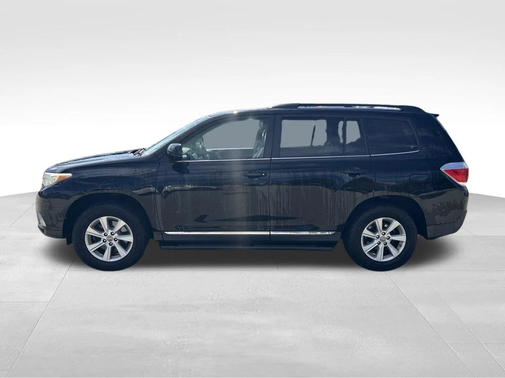 Used 2011 Black Toyota SE image 2