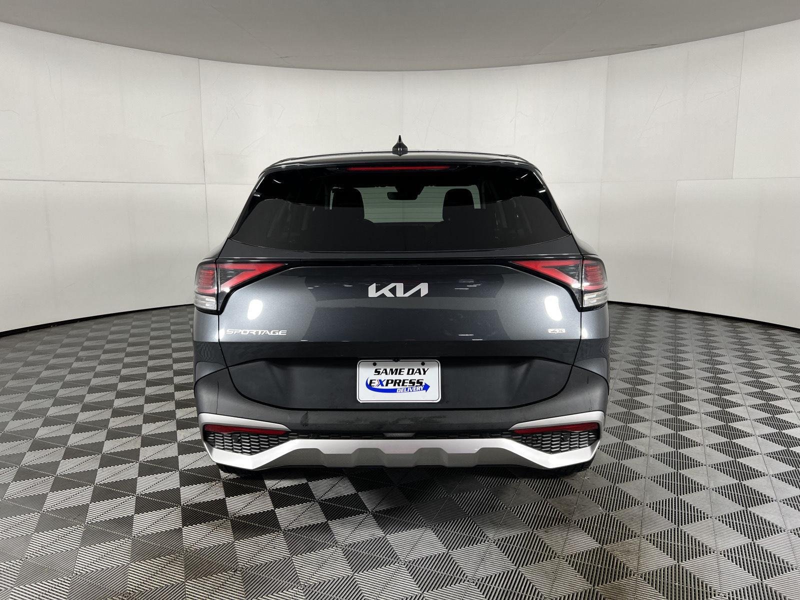Used 2024 Gravity Gray Kia LX image 36