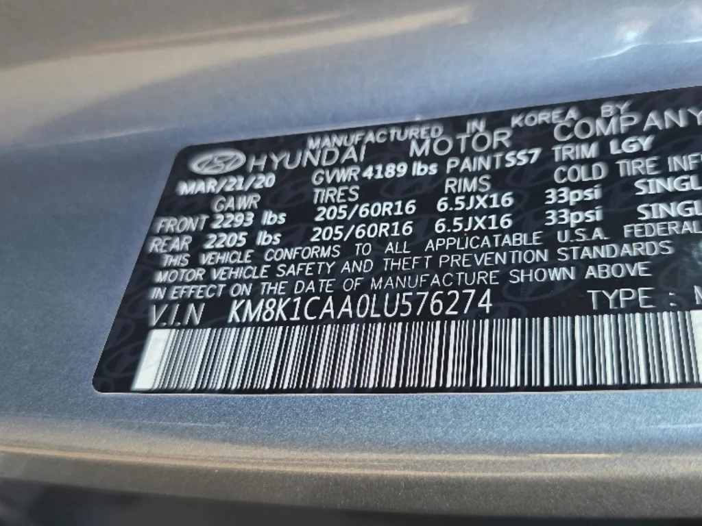 Used 2020 Sonic Silver Hyundai SE image 35