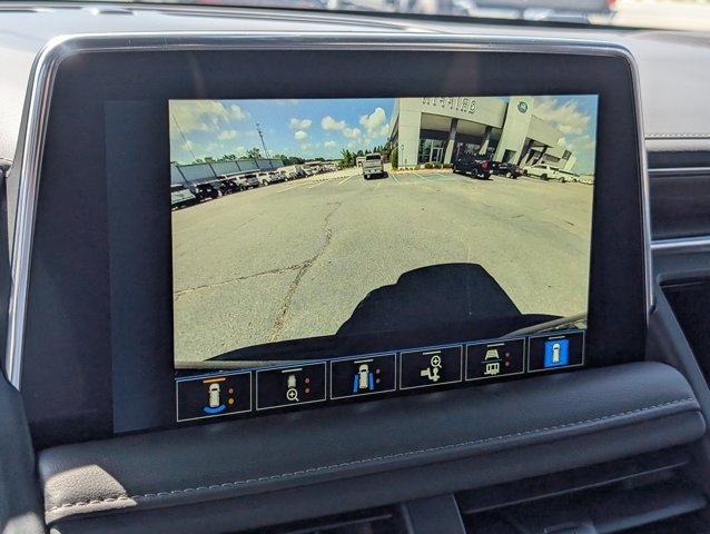 Used 2024 Black Chevrolet Z71 image 27