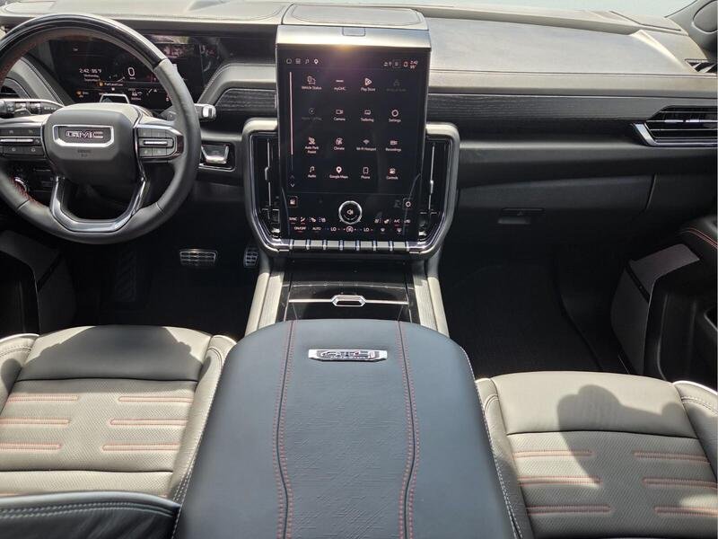 Used 2026 Volcanic Red GMC 4WD 4DR AT4 ULTIMATE image 16