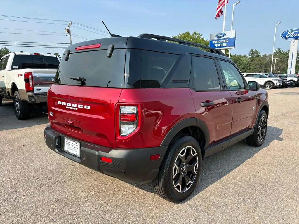 Used 2026 Red Ford Outer Banks image 3