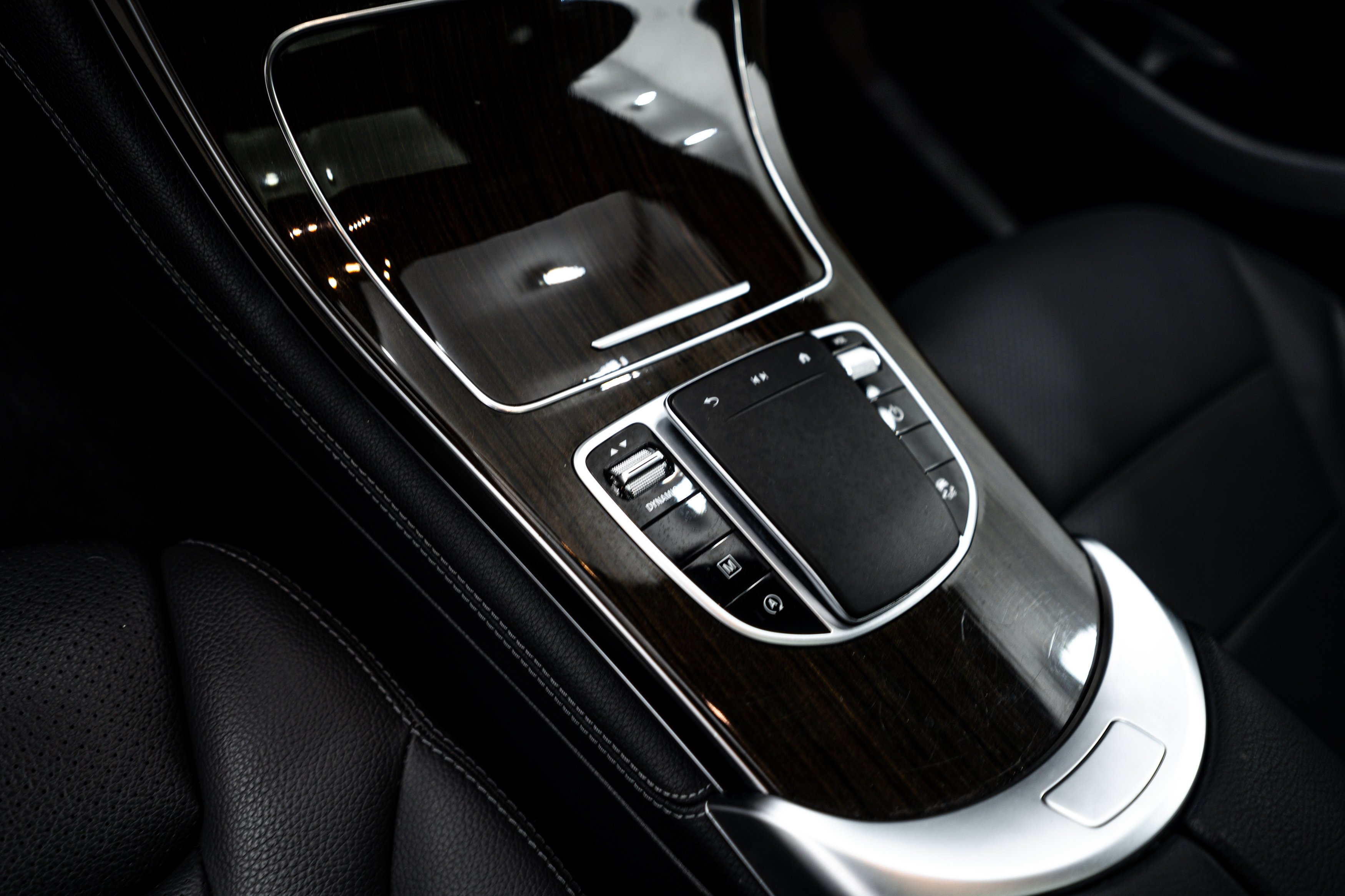 Used 2020 Black Mercedes-Benz GLC 300 image 11