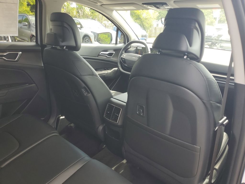 2026 Kia Sportage EX - Photo 16
