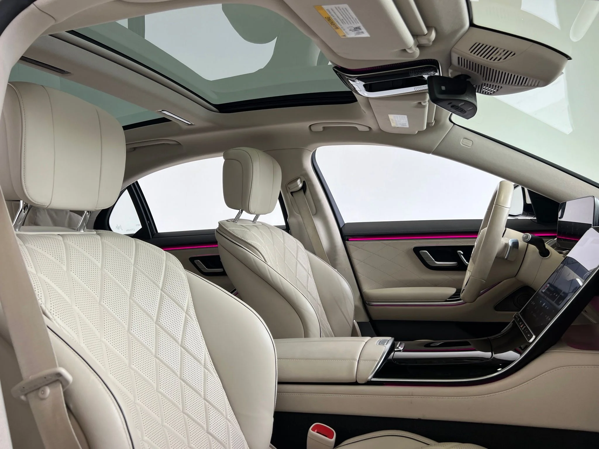 Used 2021 White Mercedes-Benz S 580 image 13