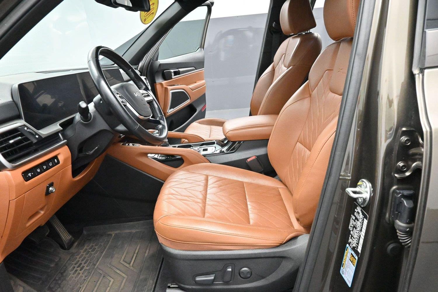 Used 2024 Dark Moss Kia EX X-Line image 14