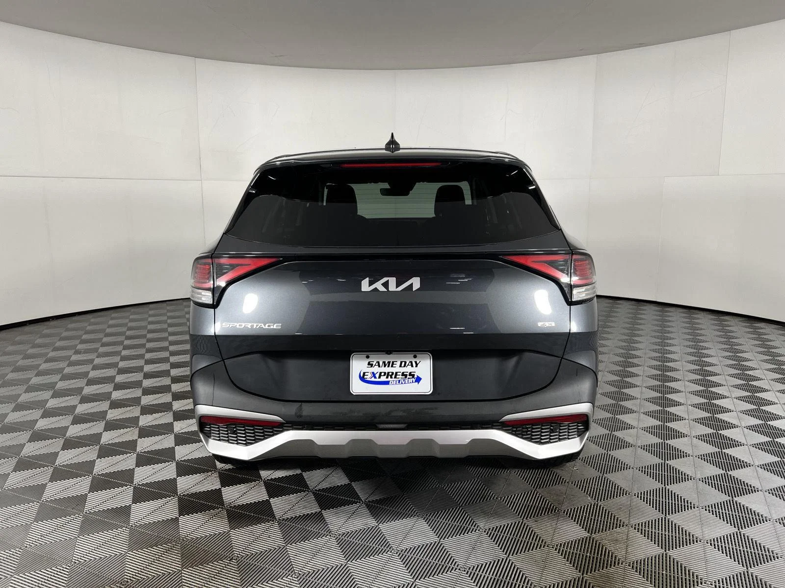 Used 2024 Gy Kia LX image 36