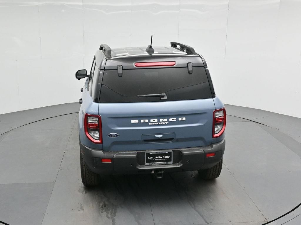 New 2025 Azure Gray Metallic Tri-Coat Ford Badlands image 45