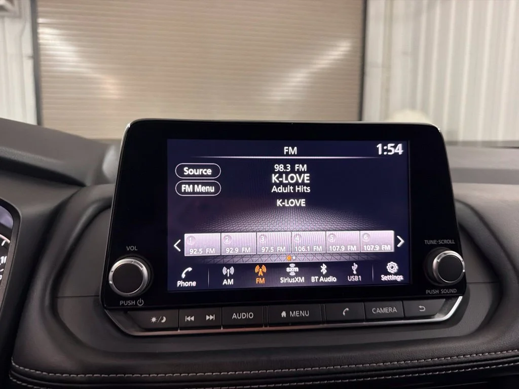 Used 2024 Super Black Nissan SV image 31