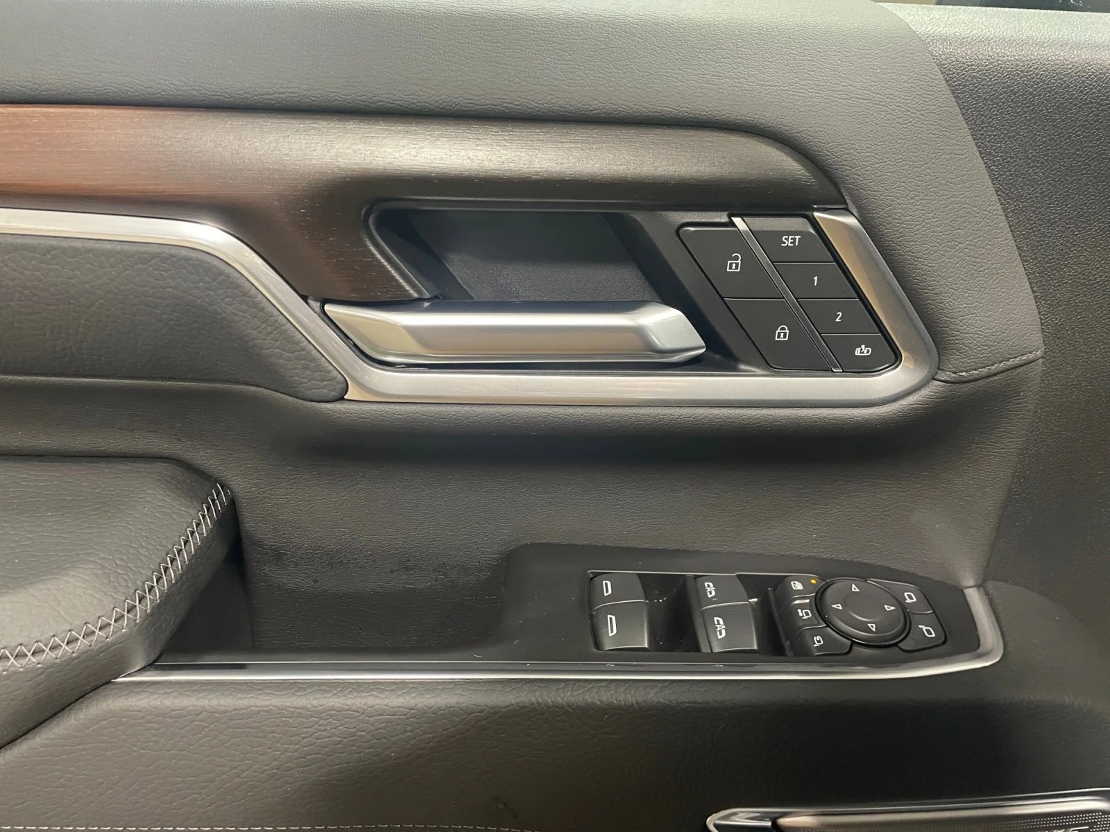 New 2026 Summit White GMC Denali image 19