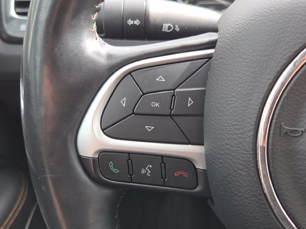 Used 2018 White Clearcoat Jeep Limited image 16