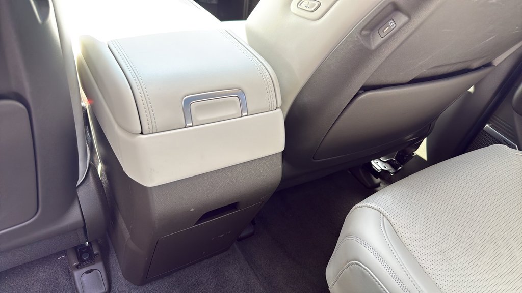 Used 2025 Ecotronic Gray Ma Hyundai Calligraphy image 22