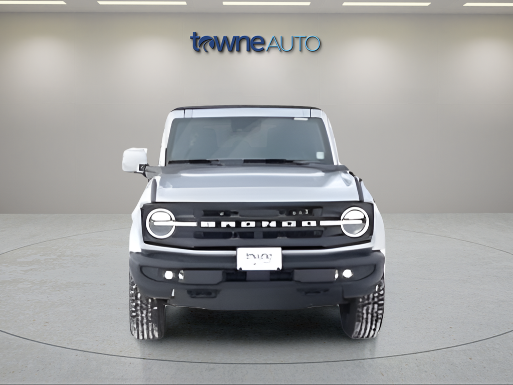 Used 2023 Silver Ford Outer Banks image 8