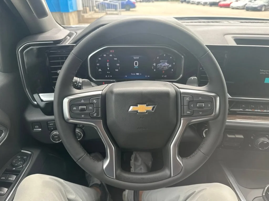 New 2026 Summit White Chevrolet LT image 10