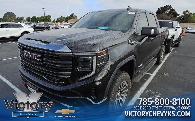 2023 GMC Sierra 1500 AT4