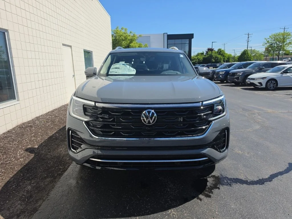New 2026 Pure Gray Volkswagen 2.0T SEL Premium R-Line image 5