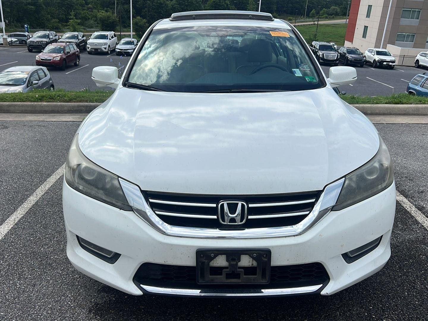 Used 2013 White Orchid Pearl Honda EX-L image 8
