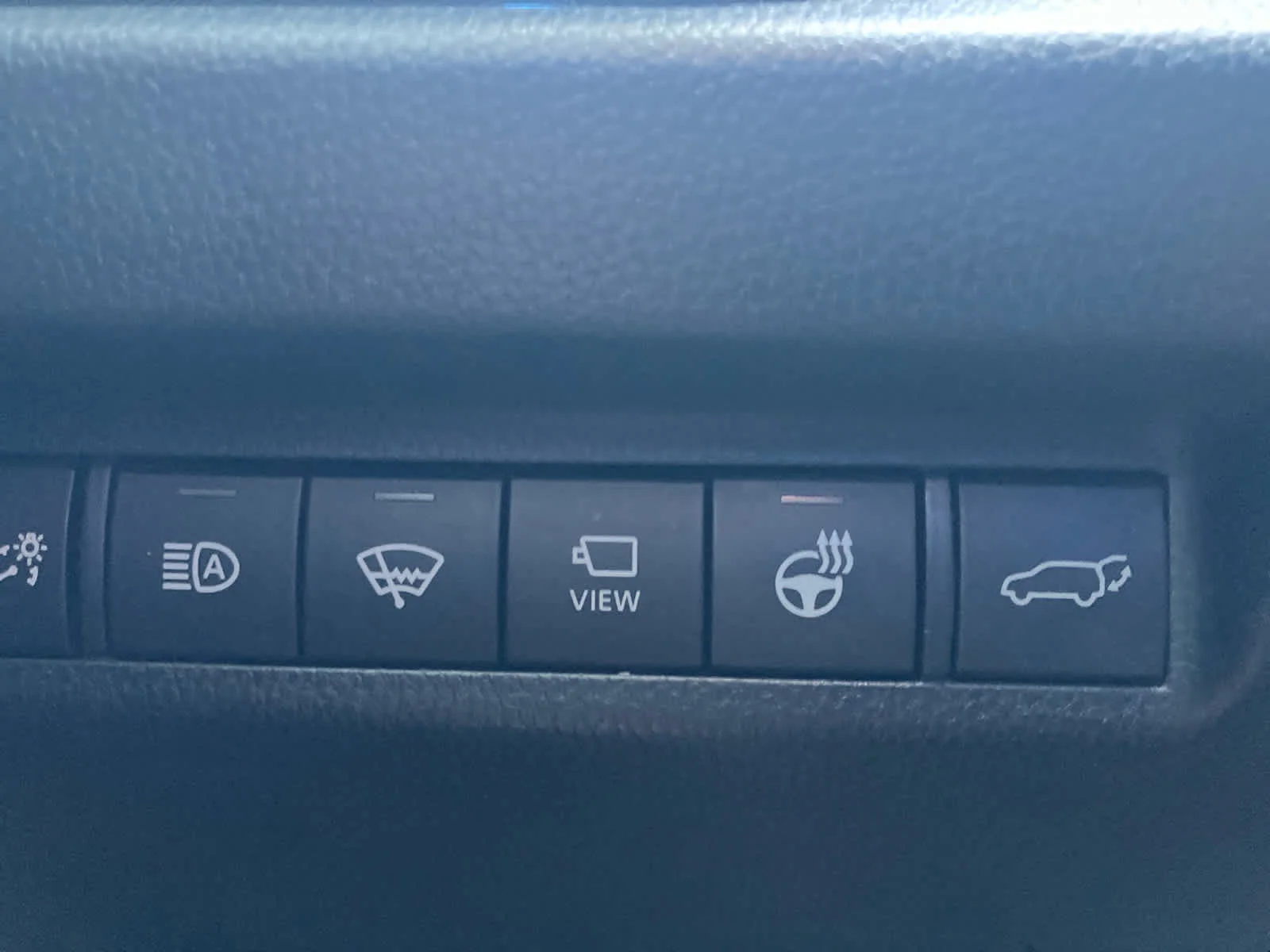 Used 2019 Blizzard Pearl Toyota Limited image 14