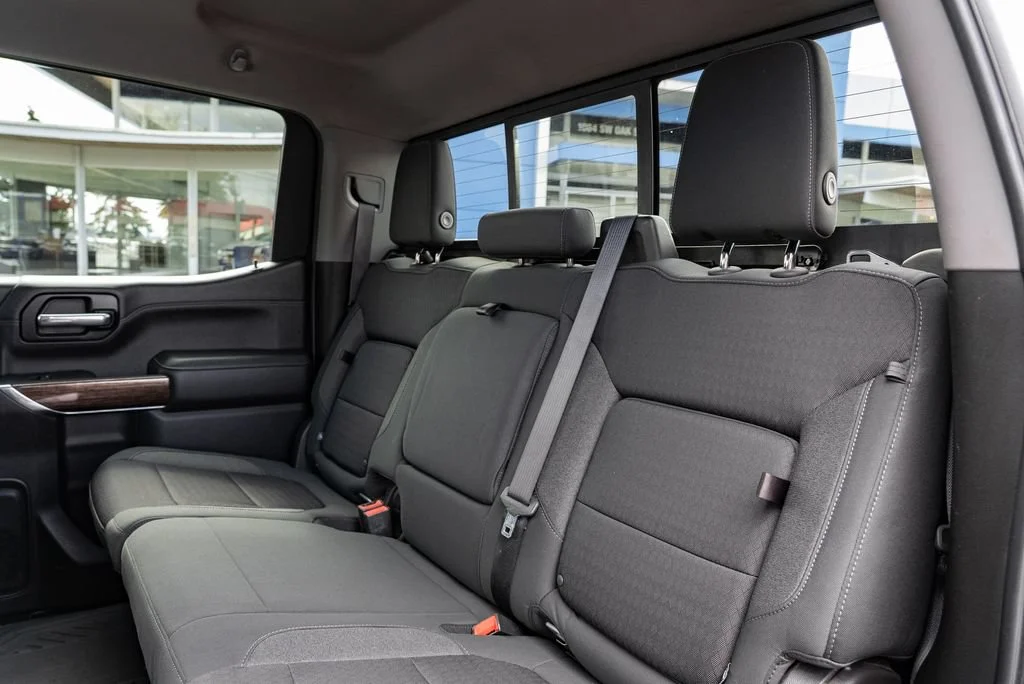 Used 2020 Quicksilver Metallic GMC SLE image 26