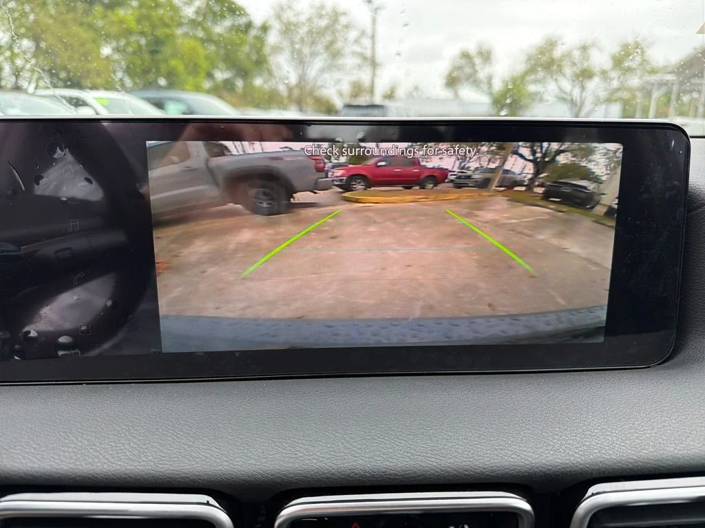 New 2026 Atlantic Gray Metallic / Super Black Two-tone Nissan SR image 25