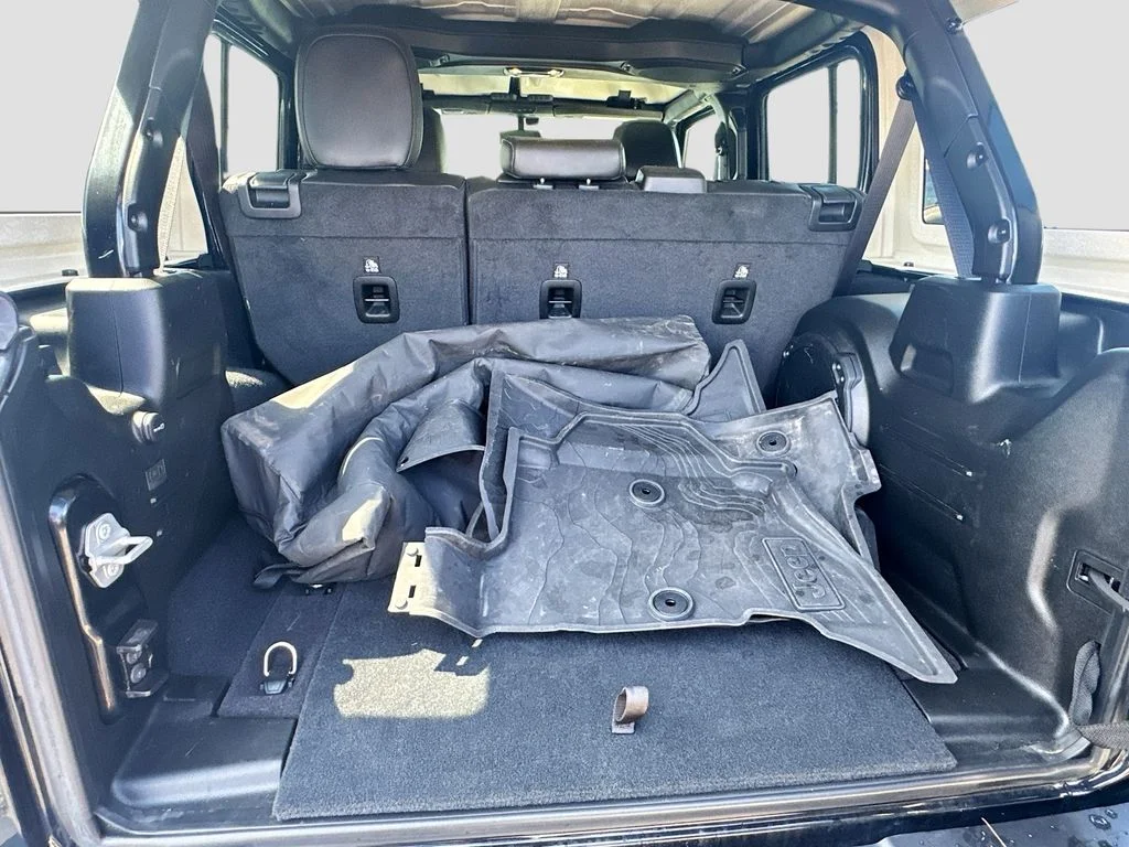 Used 2023 Black Jeep Rubicon 4xe image 30