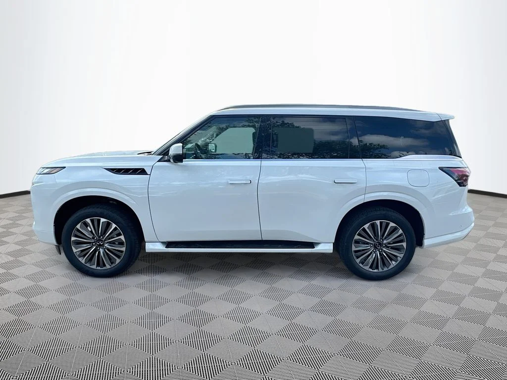 New 2027 RADIANT WHITE INFINITI Luxe 2WD image 8