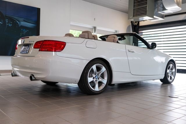 Used 2012 White BMW 335i image 10