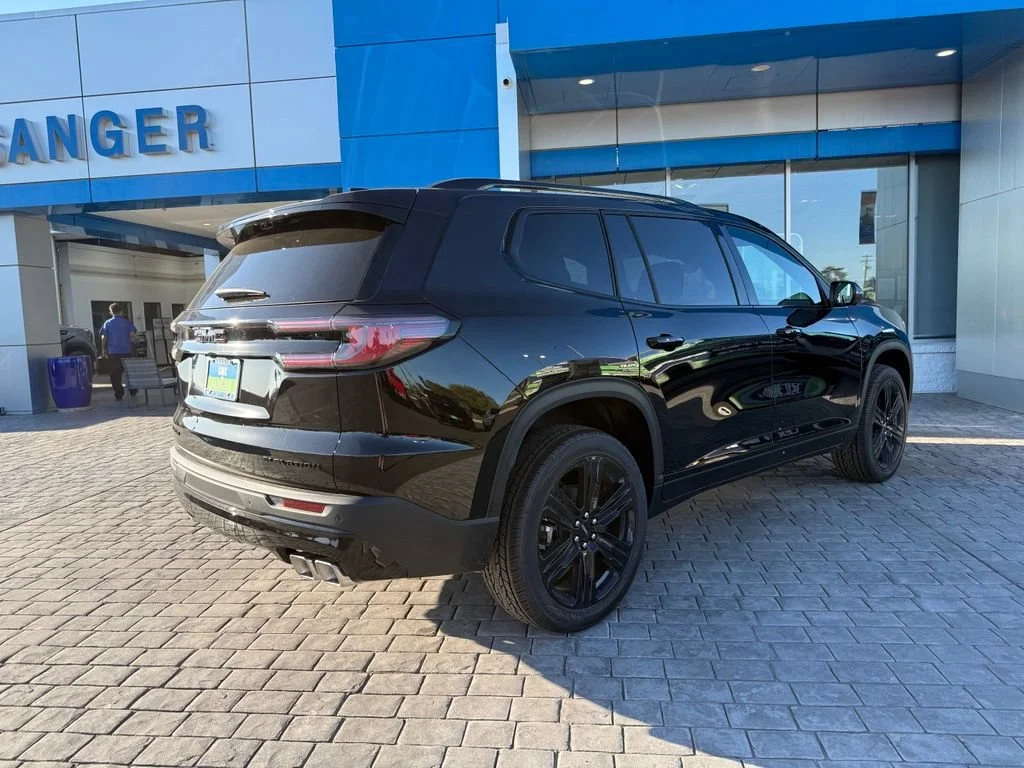 New 2026 Ebony Twilight Metallic GMC Elevation image 12