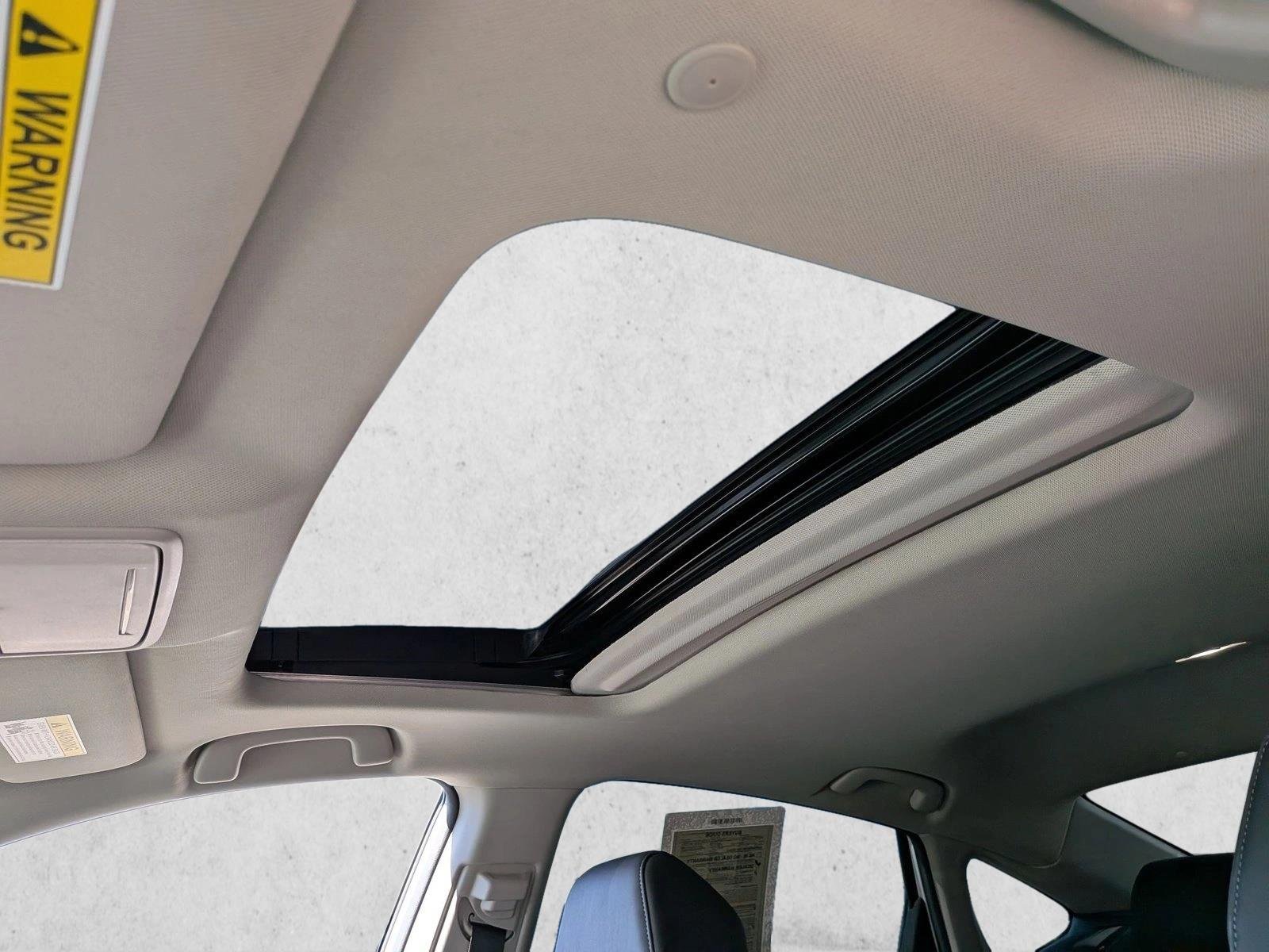 Used 2025  Honda Touring image 16