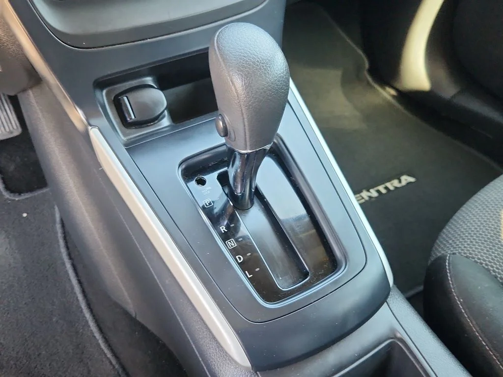 Used 2019 Black Nissan S image 21