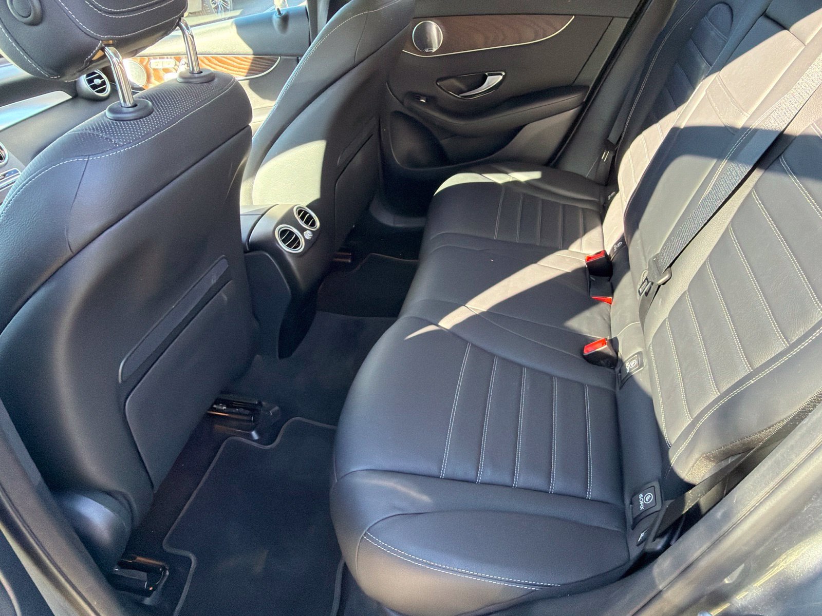 Certified Used 2020 Selenite Gray Metallic Mercedes-Benz GLC 300 image 9
