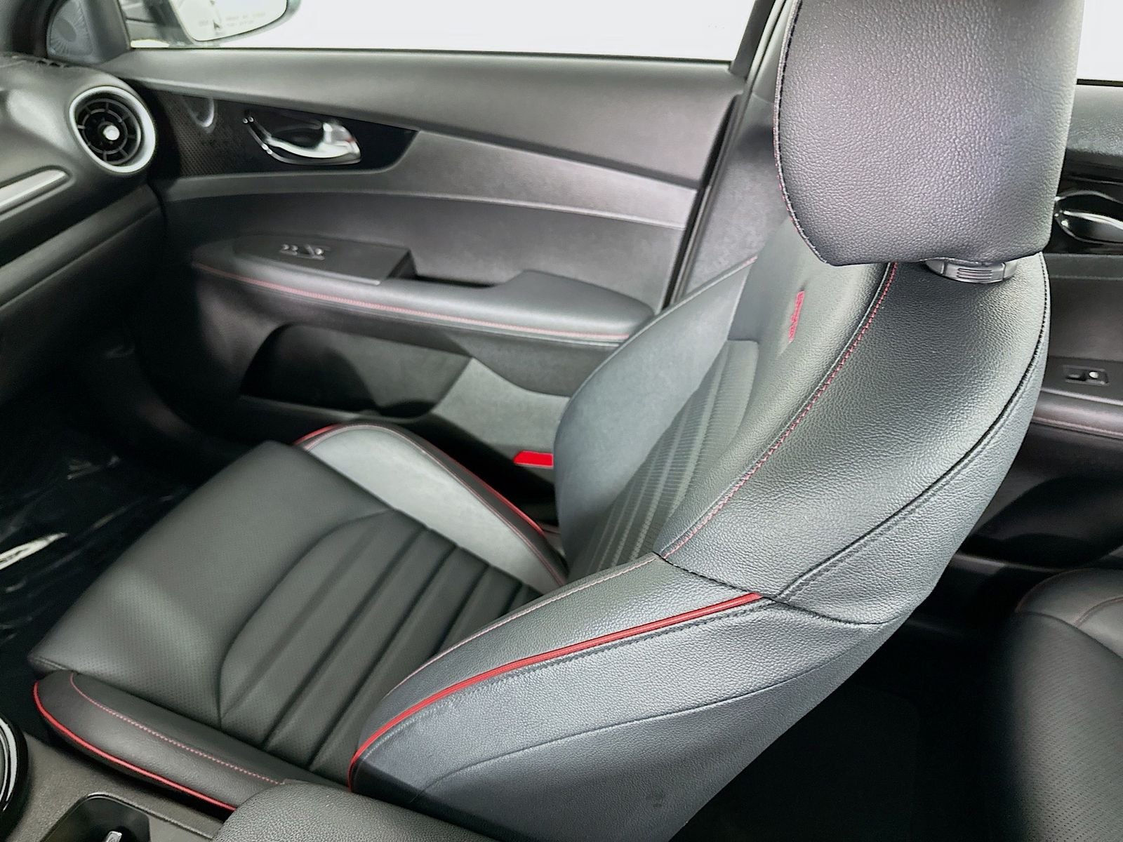 Used 2023 Gravity Gray Kia GT image 25