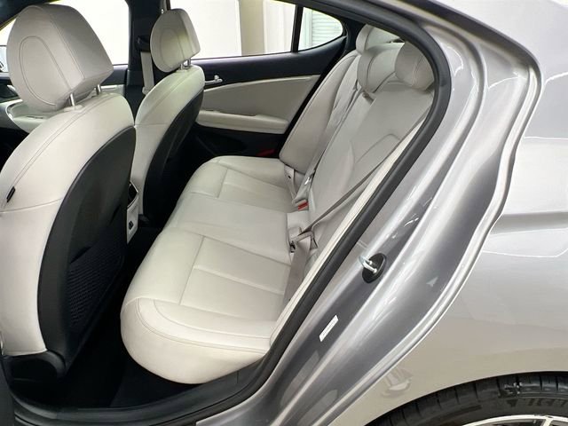 2024 GENESIS G70 Standard - Photo 11