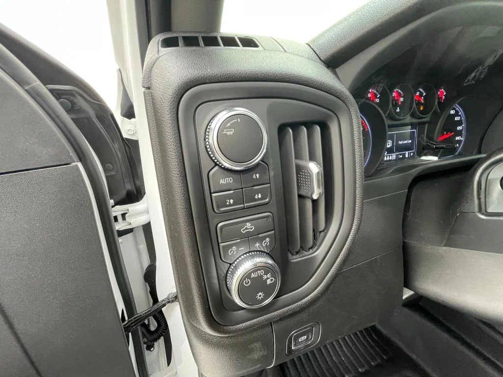 New 2026 White GMC Pro image 17