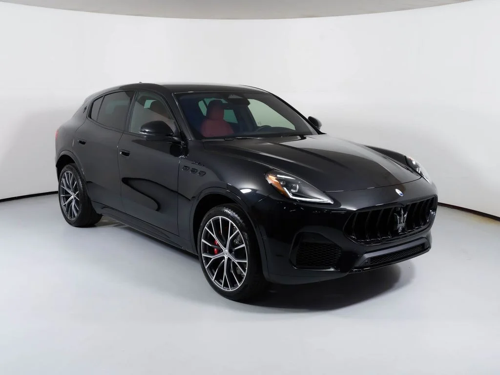 2026 Maserati Grecale Modena V6's photo