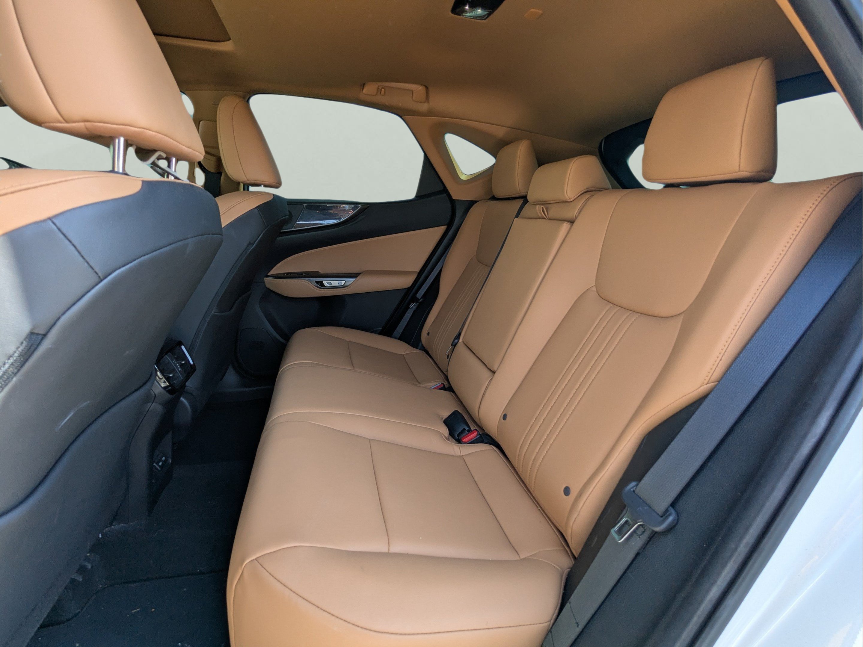 2022 Lexus NX 350 - Photo 13