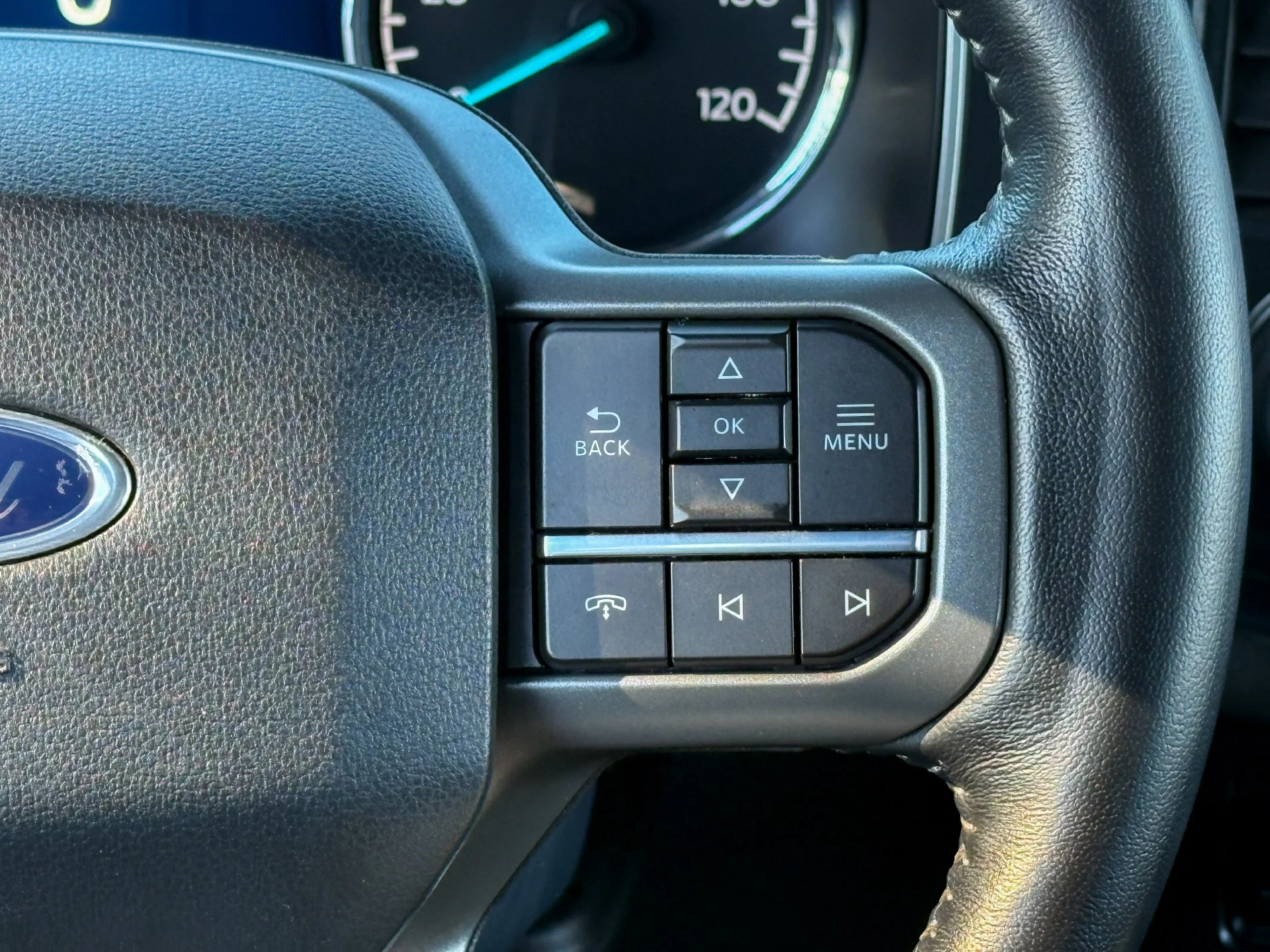 Used 2022 White Ford XLT image 17