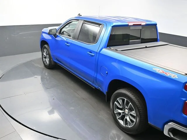 Used 2025 Blue Chevrolet LT image 49