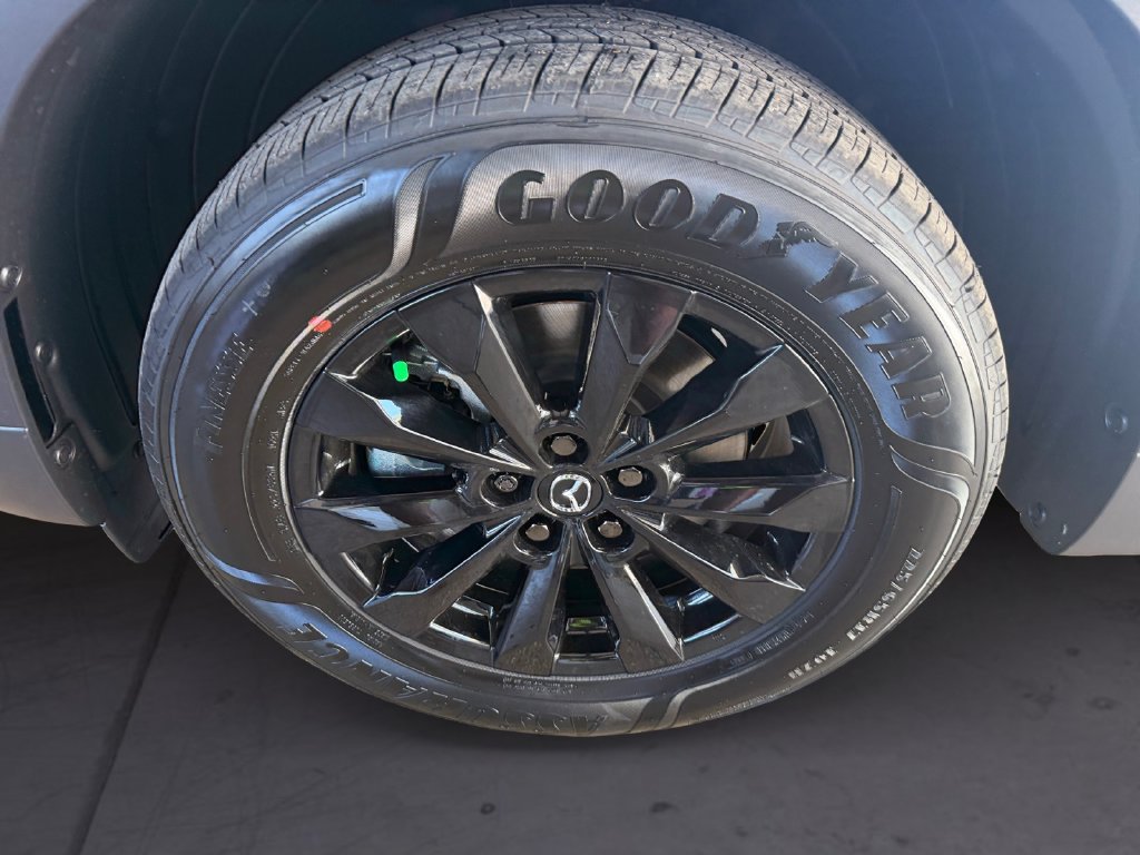 New 2026 Wind Chill Pearl Mazda 2.5 S Preferred AWD image 9