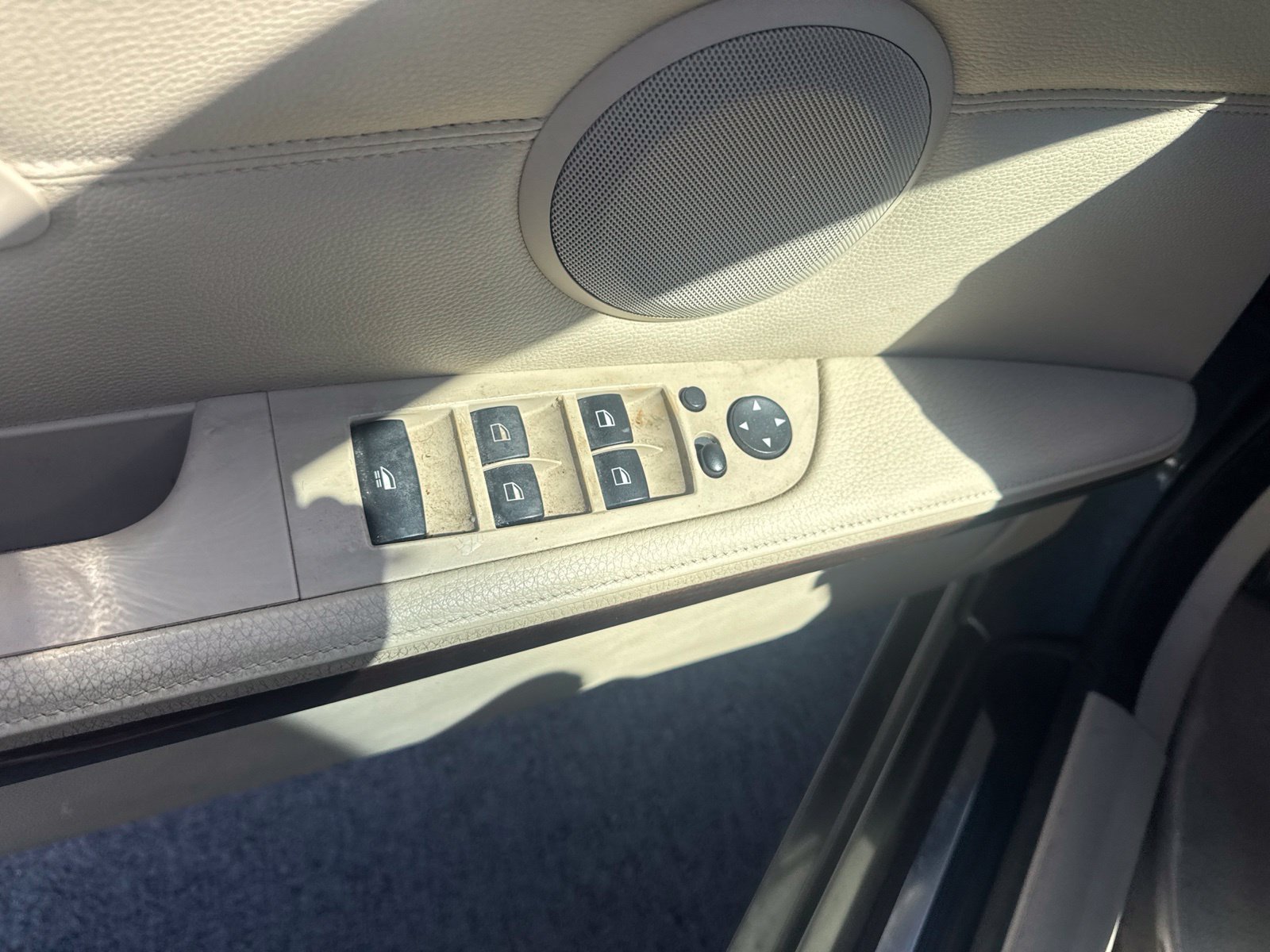 Used 2010 Green BMW 328i image 10