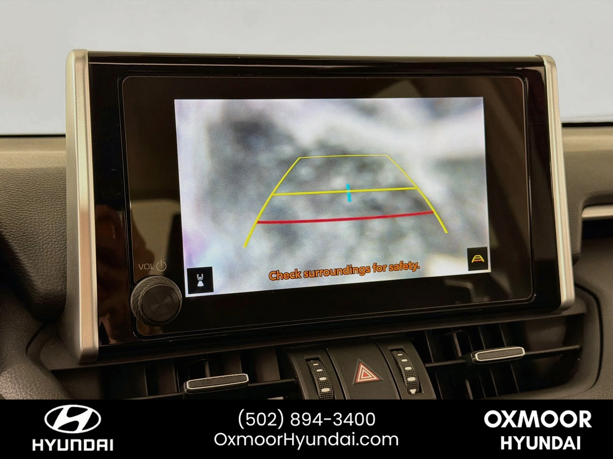 Used 2025 Ruby Flare Pearl Toyota XLE Premium image 14