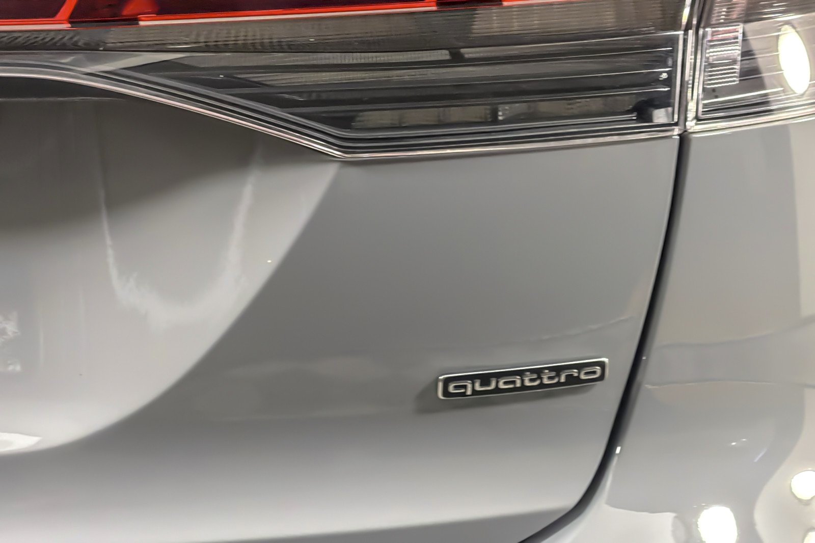 Used 2024 Pebble Gray Audi Premium Plus 50 quattro image 26