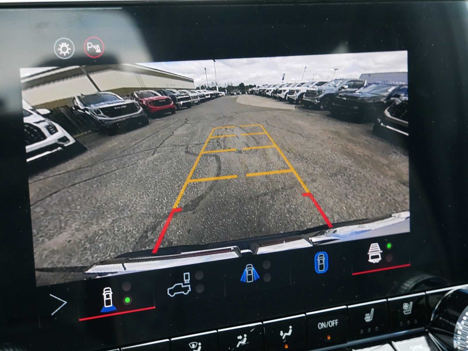 2026 GMC Canyon Denali - Photo 28