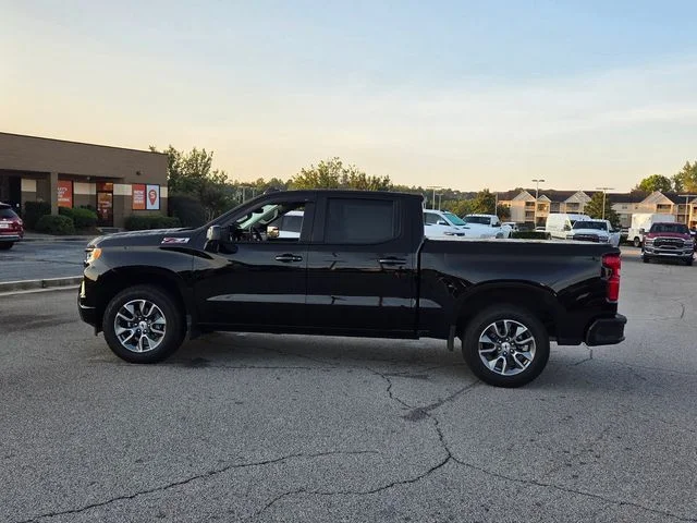 Used 2025 Black Chevrolet RST image 4