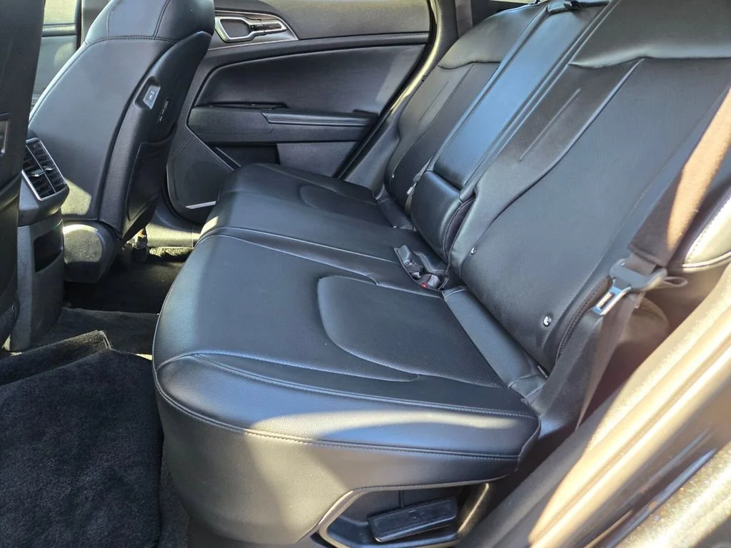 Used 2023 Fusion Black Kia EX image 11