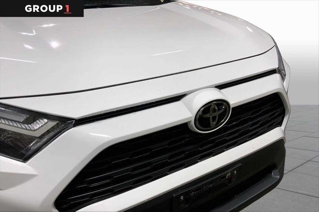 Certified Used 2025 ICE CAP Toyota  image 30