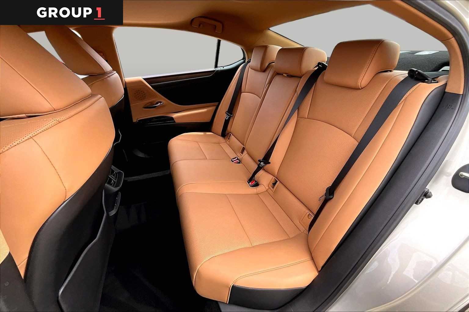Used 2025 Moonbeam Beige Metallic Lexus  image 18