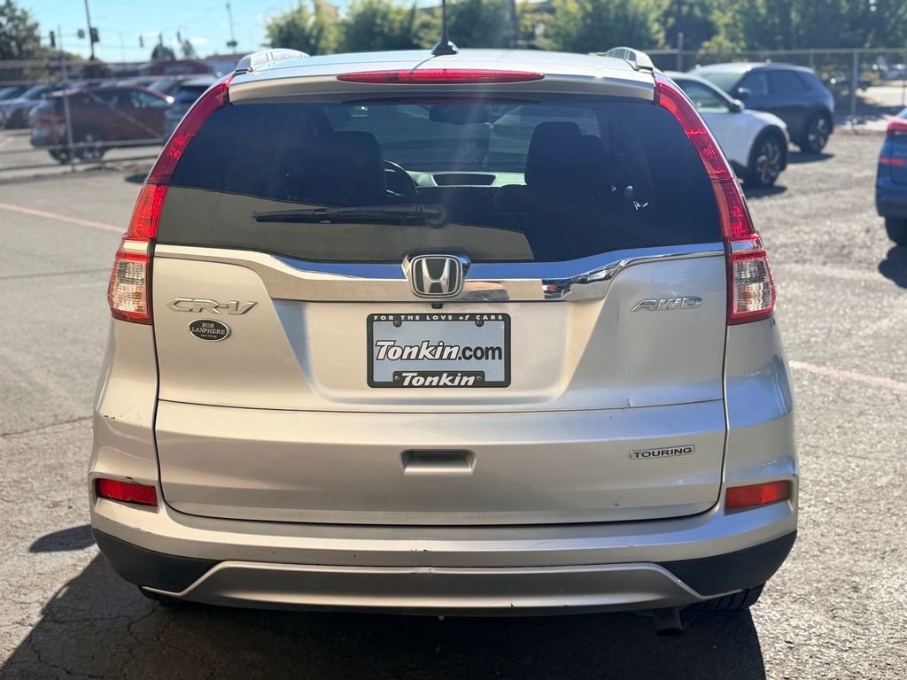 Used 2016  Honda Touring image 7
