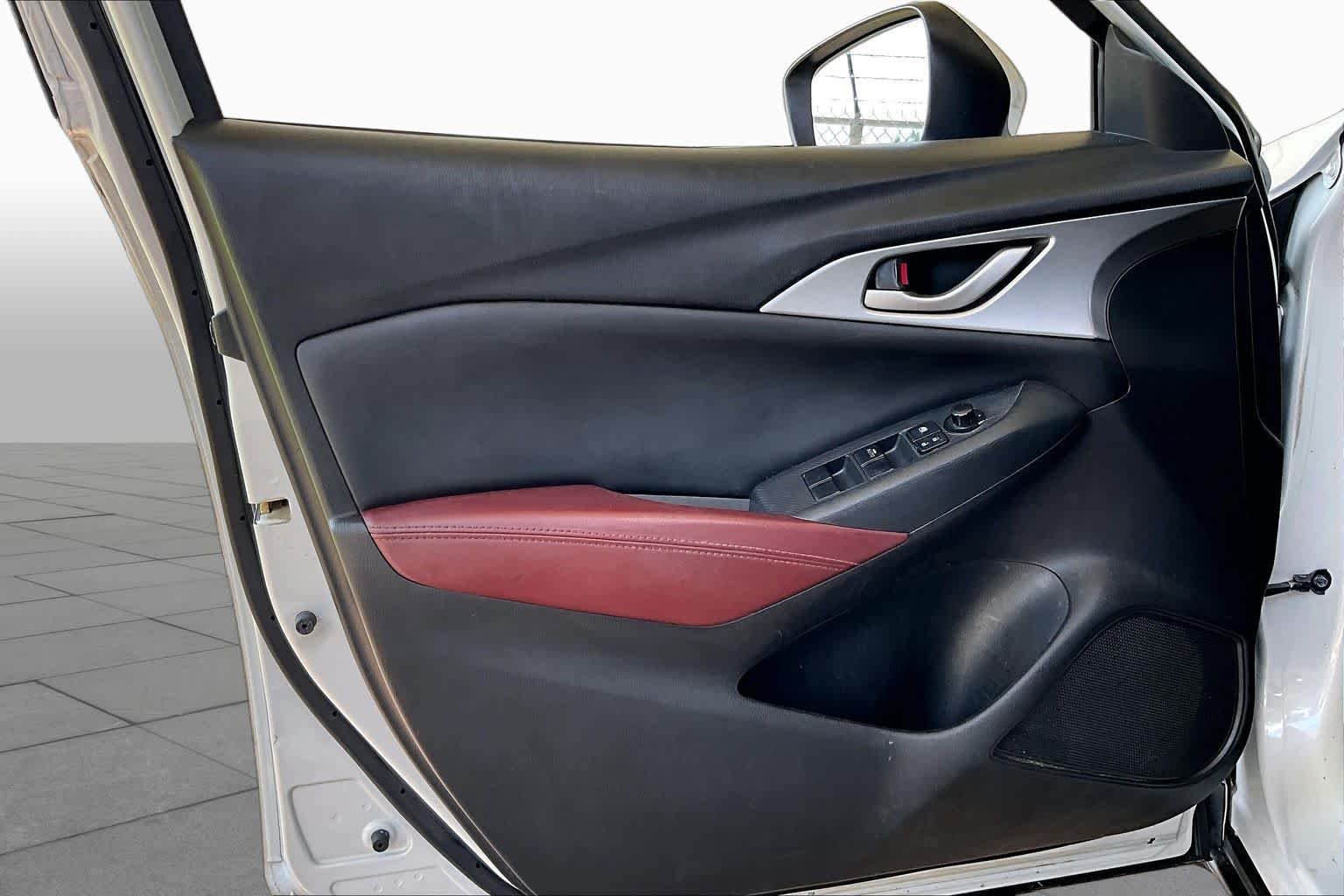 Used 2016 Ceramic Silver Metallic Mazda Touring image 20
