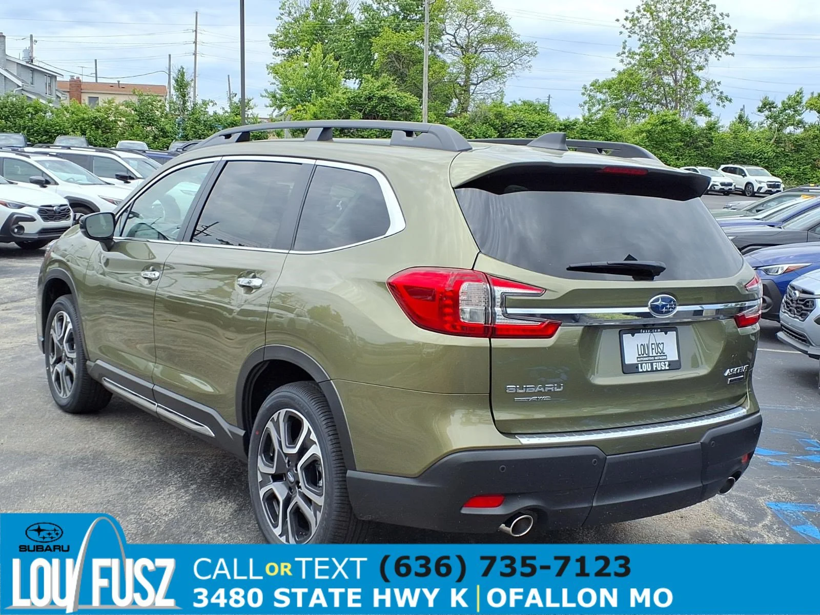 New 2026 AUTUMN GREEN METALLIC Subaru Touring 7-Passenger image 2